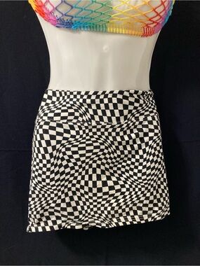 Ardene Checkerboard Optical Print Mini Skort Large